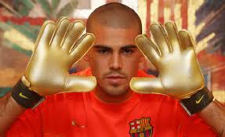 http://www.fcbarcelona-po.estranky.cz/img/mid/40/victor-valdes-1..jpg